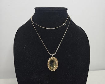 Vintage 12K Gold Filled Pendant Necklace Large Oval Topaz Glass 1/20 12K GF