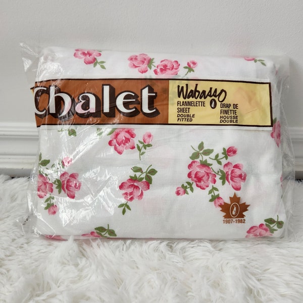 Wabasso Chalet In Package Old Stock Double Fitted Sheet, Flannel, Floral/ Vintage Bedding