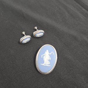 Wedgwood Blue Jasperware Sterling Silver Brooch Earrings Set