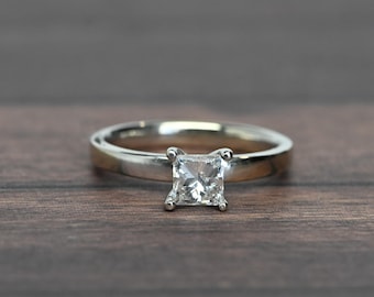 0.70ct Princess Cut Diamond Solitaire Ring 14k White Gold