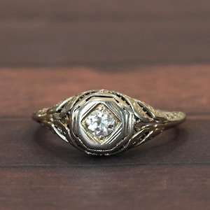 Art Deco 1/4ct Old European Cut Diamond 14k White Gold Filigree Solitaire Ring