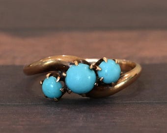 Victorian Turquoise Three Stone Yellow Gold Vintage Ring