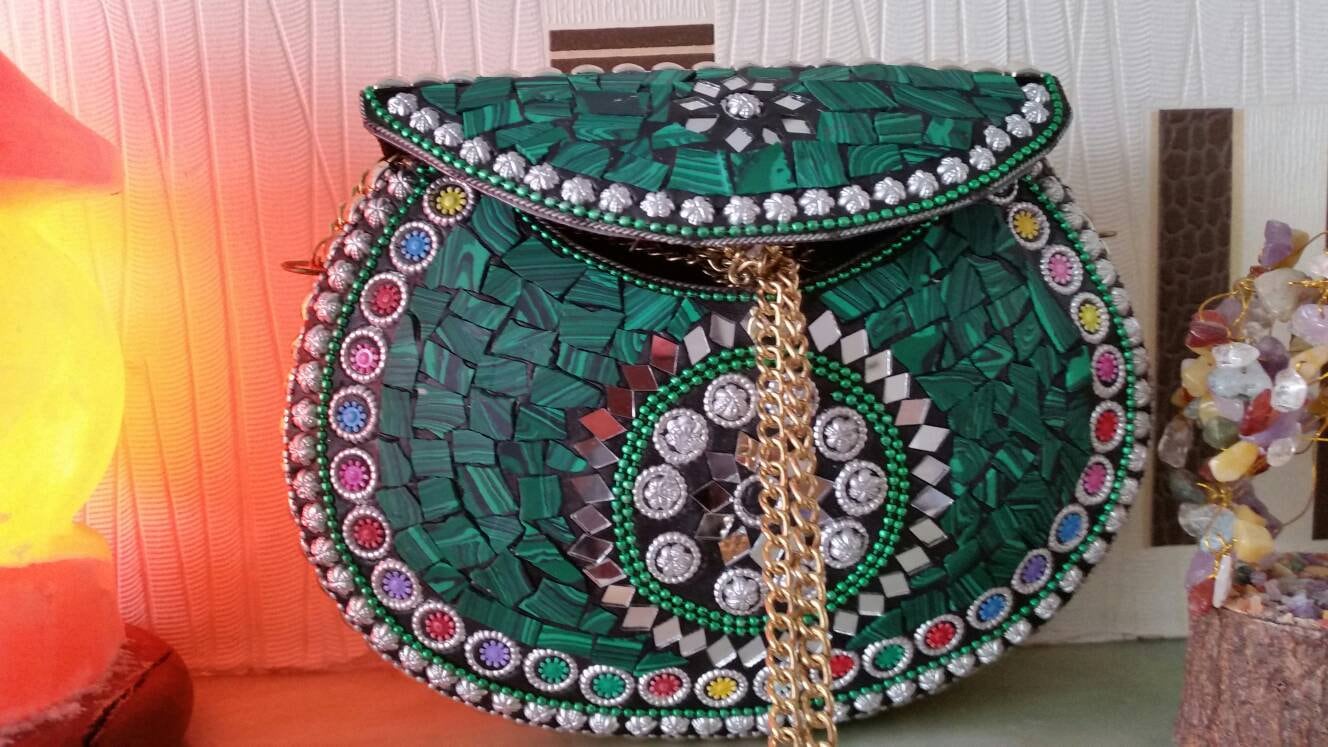 Trend Overseas Women's Brass Metal Ethnic Clutch Handle Bag (Silver) :  Amazon.in: Fashion