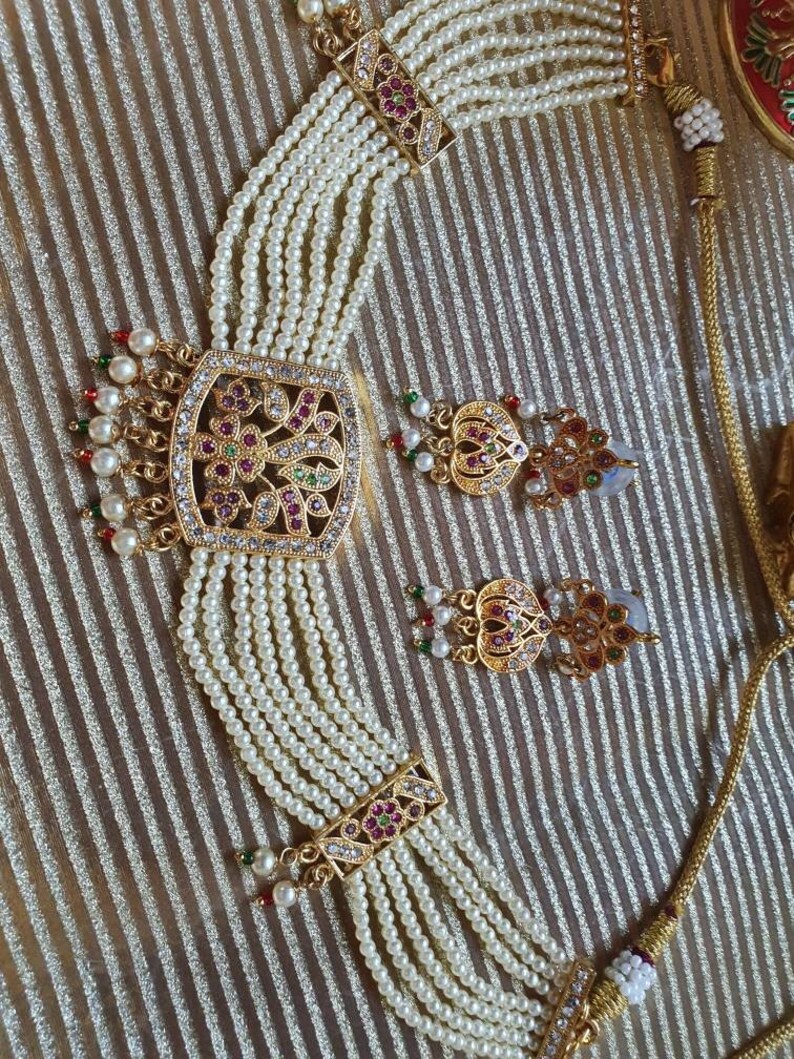 Indian jewelry bridal wedding kundan polki earrings necklace choker set ethnic punjabi Pakistani jadau jarau pearls gift birthday anniversar