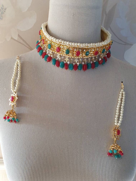 Jadavi necklace deals