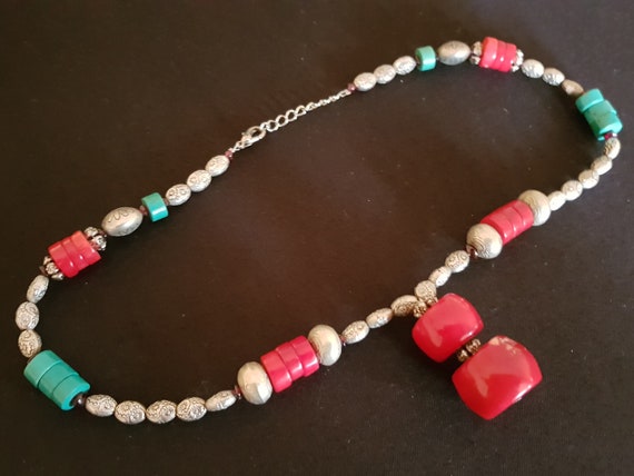 Vintage handcrafted Tibet silver,coral and turquo… - image 8