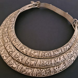 Vintage Chinese tribal ethnic minority Miao silver necklace chest decoration