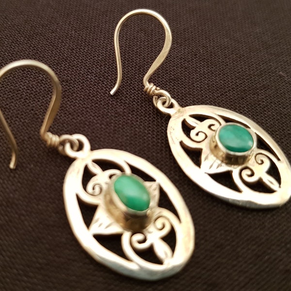 Vintage sterling silver and malachite tribal earrings from Jaipur, India