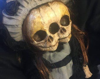Bebé con calaveras gemelas, único en su tipo, 45 cm (18 pulgadas)