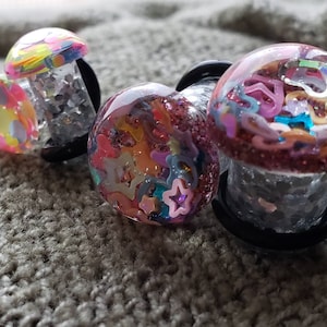 PAIR | 80s Themed Plugs | Gauges | Plugs and Tunnels | Magnified | Glitter Plugs | 0G | 00G | 7/16" | 1/2" | 9/16" | 5/8" | 3/4" | 7/8" | 1"