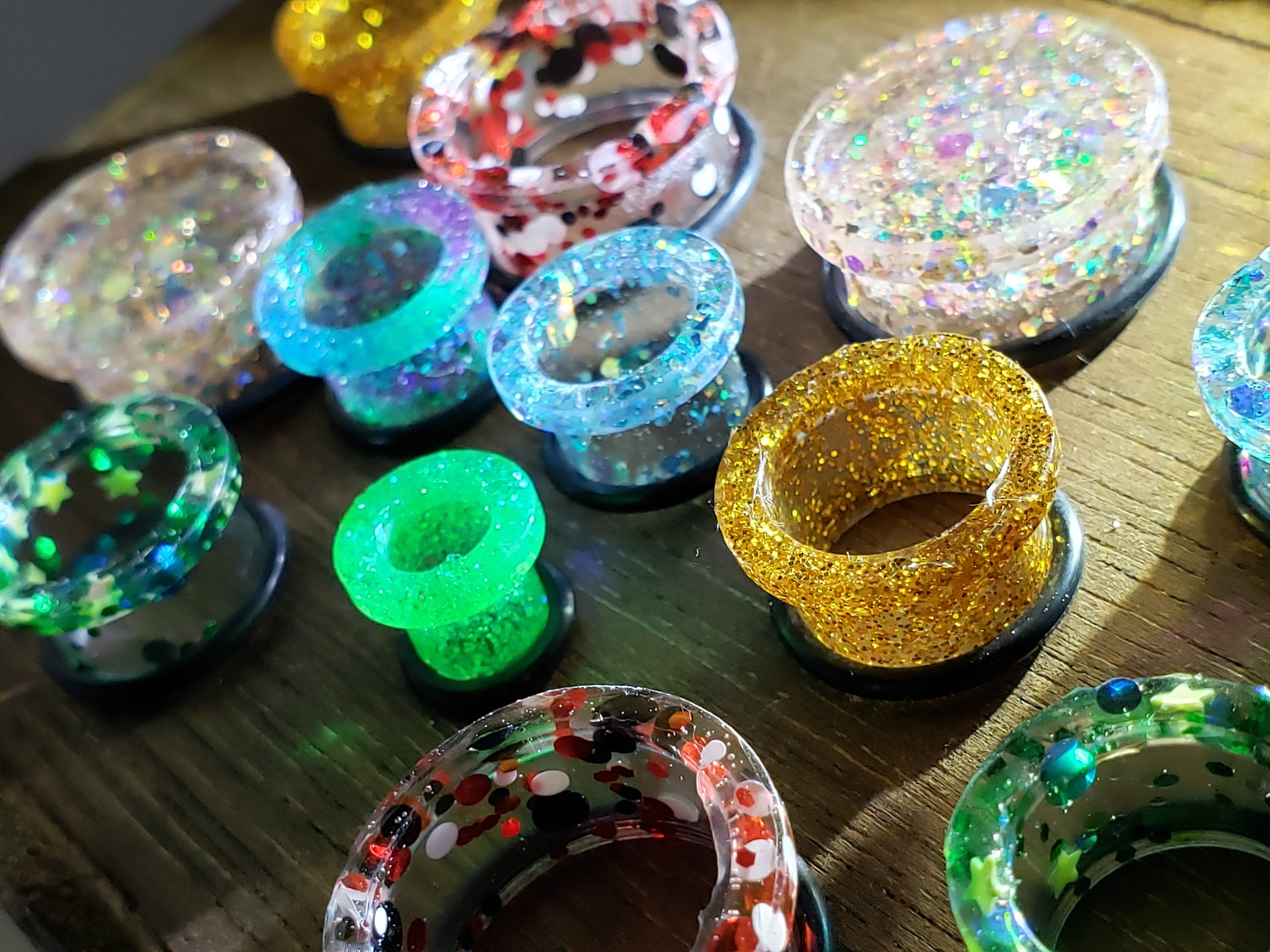 Glass plugs outlet and tunnels