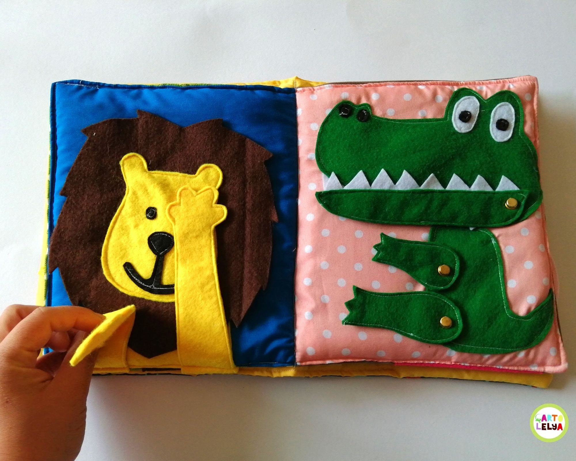 Libro tranquilo sabana de 1 año, libro sensorial táctil para niños pequeños  de 1 año con león cocodrilo hipopótamo y mono -  México