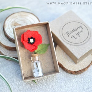 Matchbox poppy, matchbox gift, felt poppy, mini flower, remembrance flower, mum flowers, flower gift, teacher friend gift, Red poppy