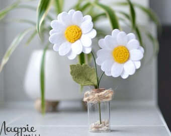 Daisy in a Bottle: Felt Flowers Ornament Thank You Gift - Appreciation Gift for Grandma, Mothers day, Valentine, Birthday, Anniversary
