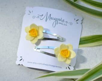 Felt Daffodil Hair Clips: Flower Hair Accessory