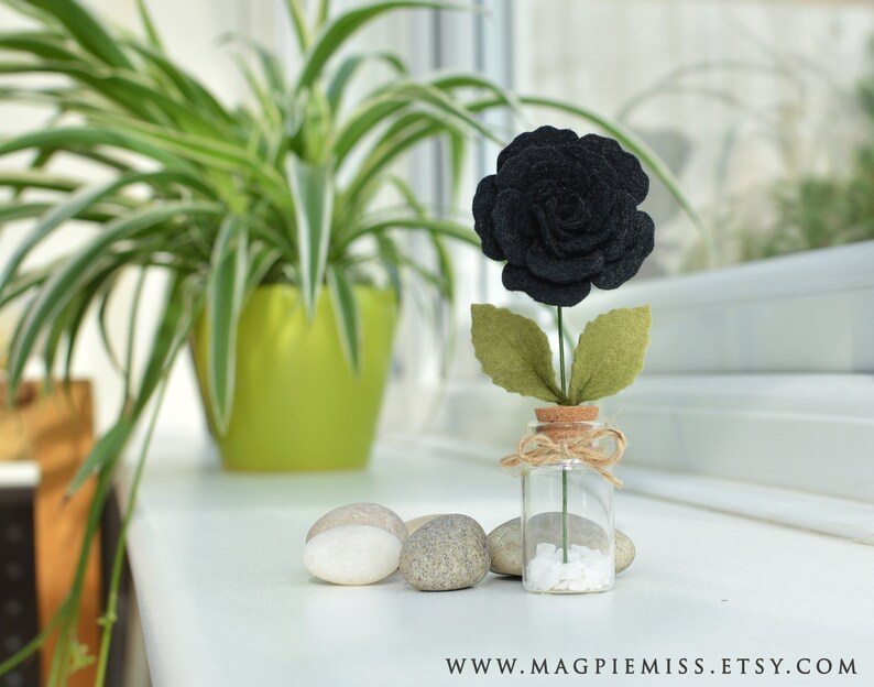 Black Rose in a Bottle: Felt Flowers Thank You Gift - Appreciation Gift for Best Friend, Boss, Teacher, Valentine, Birthday, Anniversary image 3
