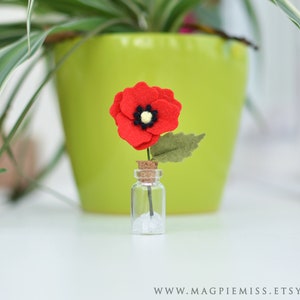 Matchbox poppy, matchbox gift, felt poppy, mini flower, remembrance flower, mum flowers, flower gift, teacher friend gift, image 2