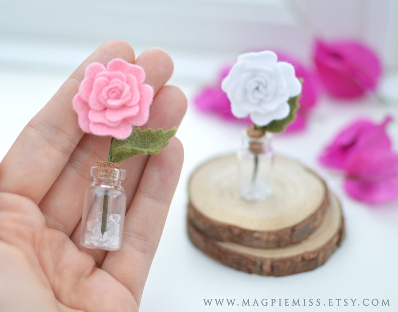 Matchbox rose, mum gift, felt rose, mothers day flowers gift, mum mom flowers, flower gift, teacher gift, friend gift, mini flower White