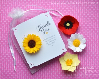 Handmade felt flower hair clip or pin badge: thank you gift, flower accessory, Sunflower daisy poppy daffodil