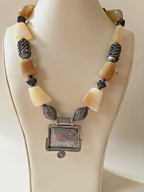 Sterling Silver Agate Statement Necklace, Hammere… - image 10