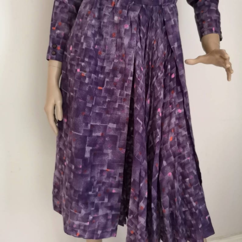 wool dress midi length medium Vintage 1970s secretary dress