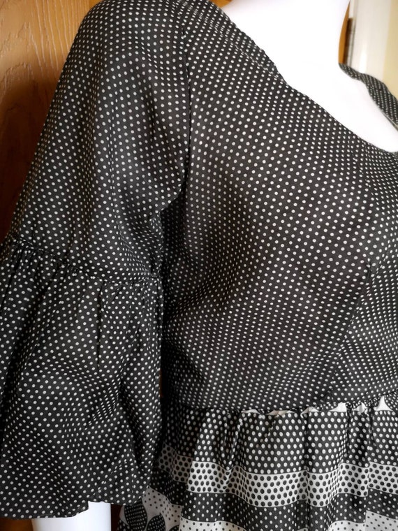 Vintage 1970s monochrome polka dot maxi dress med… - image 6