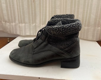 vintage black leather ankle boots 9