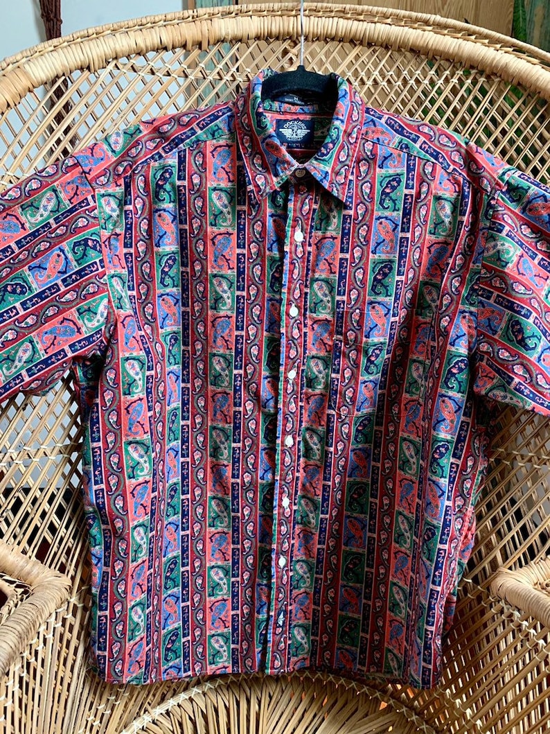 Vintage 1990\u2019s Dockers Muted Earth Tone Paisley Pattern Print Short Sleeve Button Up Shirt Size Medium