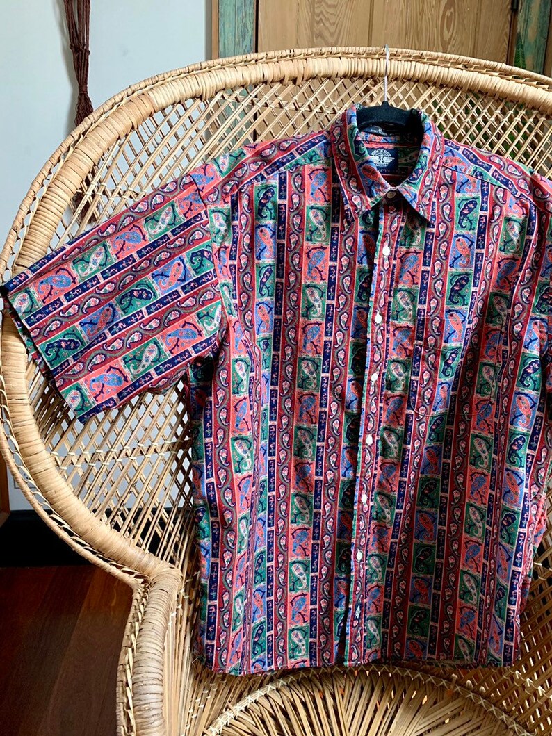 Vintage 1990\u2019s Dockers Muted Earth Tone Paisley Pattern Print Short Sleeve Button Up Shirt Size Medium