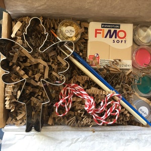 Make your own Fimo decorations kit ideal for children and adults. Great holiday/vacation gift. Fairy
