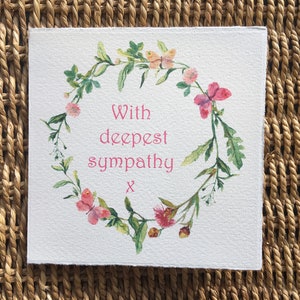 Carte de sympathie faite à la main. Avec nos plus sincères condoléances, bague fleurie
