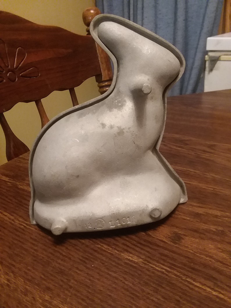 Vintage Cast Aluminum Rabbit Bunny Mold 3D 12 ACA R101 L101 Etsy