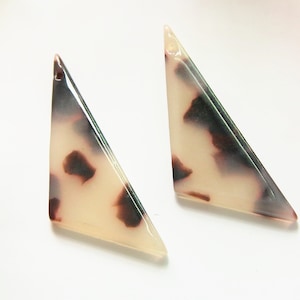 Acetate Acrylic Diy Earring Charms  Earrings Triangle  Shaped Pendant Acetate Tortoise Shell charm  Earring findings  jewelry supply CS3003B