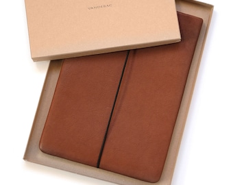 Notebook case for the MacBook made of brown leather / handmade in Berlin / brown MacBook case made of leather