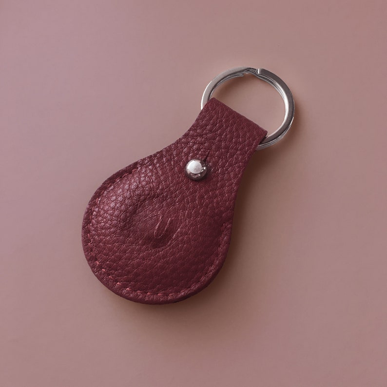 Leather AirTag case // AirTag case made of leather // AirTag pendant made of wine-red leather // AirTag keychain with initials image 2