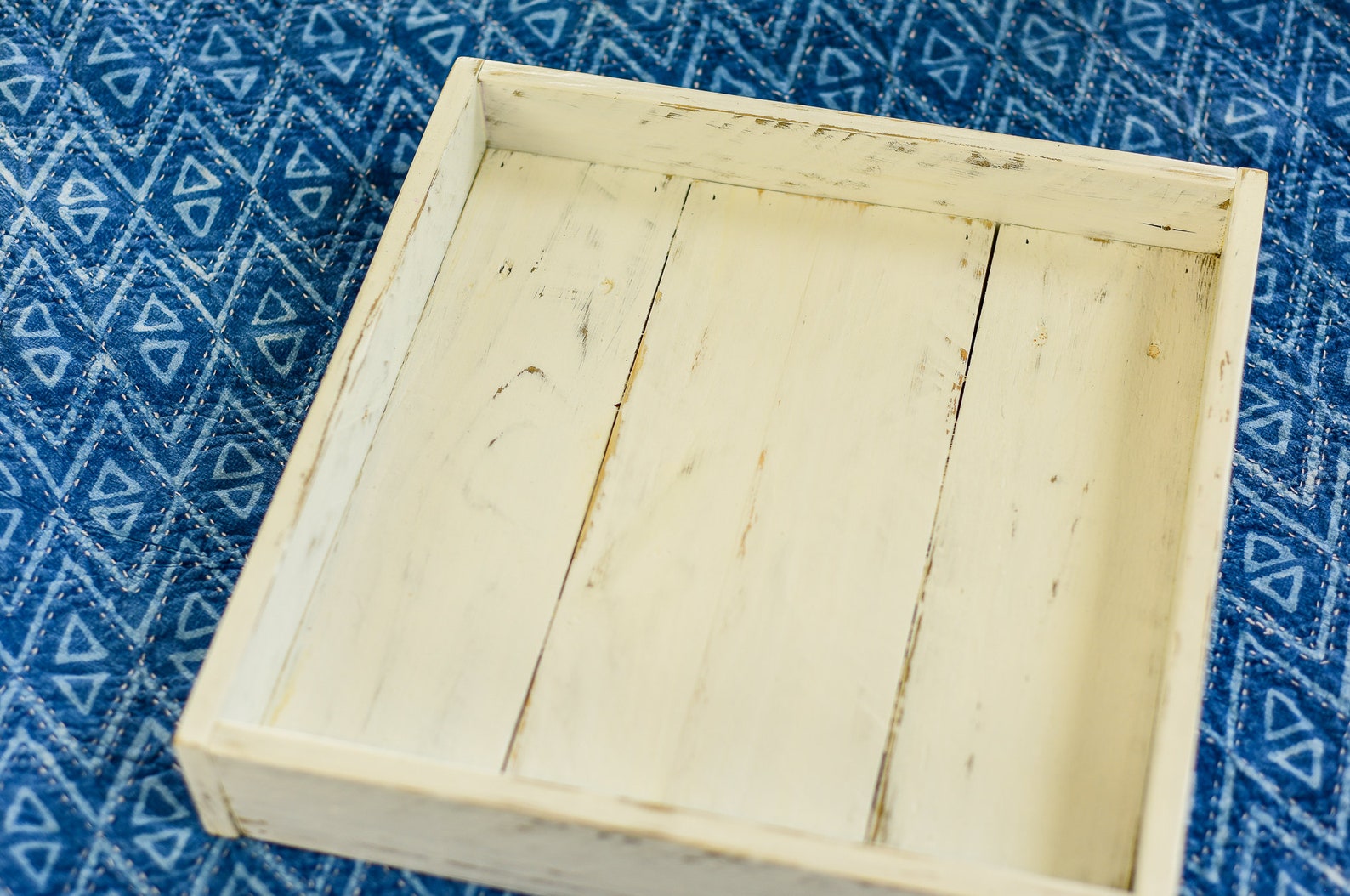 Bandeja de madera decorativa / cuadrado / blanco / otomano | Etsy