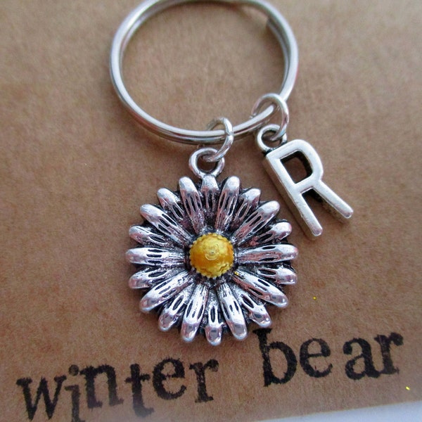 Personalised Daisy Keyring - Keychain - bag charm - Quirky Gift - Girlfriend - Wife - Birthday Gift - Christmas Gift - Friend - Flowers