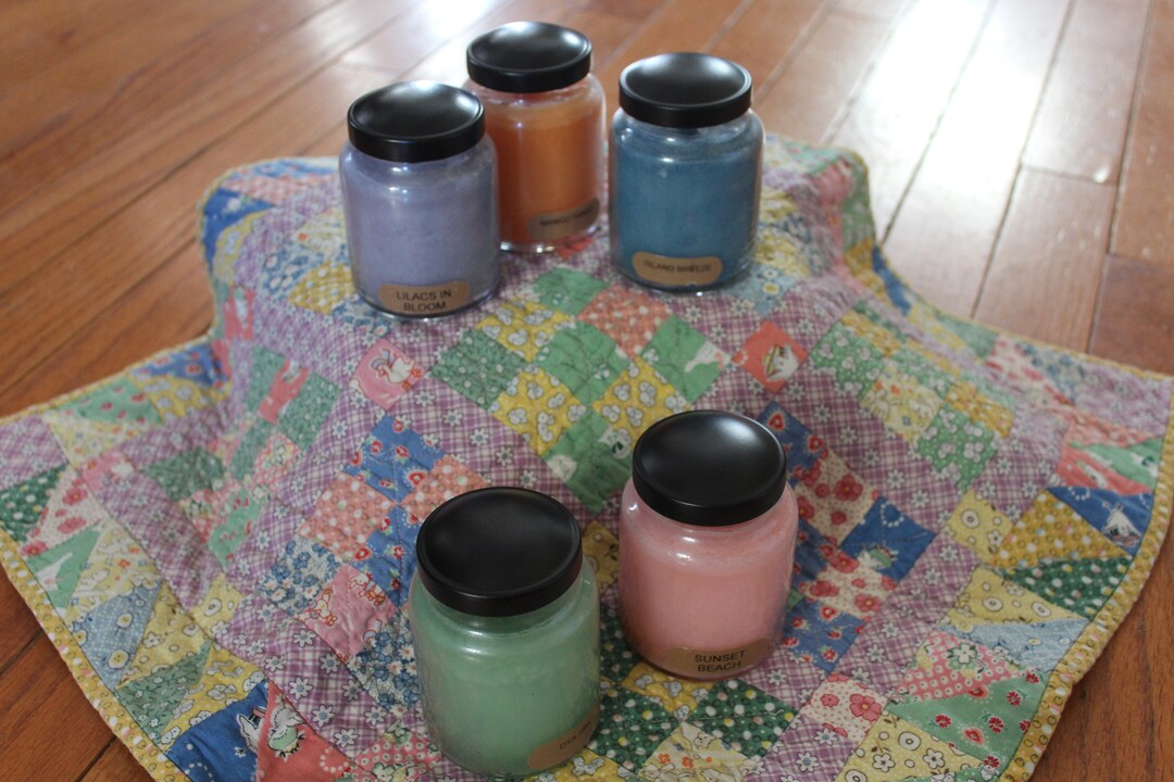 A Cheerful Giver Candles / Keeper's of the Light Candles baby 8 Ounce