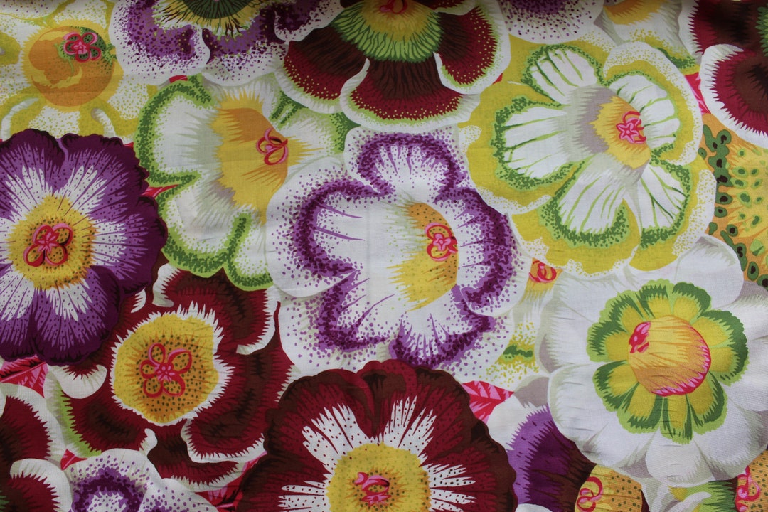 Kaffe Fassett Studios - Philip Jacobs PWPJ071 / PJ071 Gloxinias (moss ...