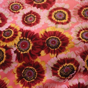 Kaffe Fassett Collective - Philip Jacobs PJ35 Painted Daisies / Painted Daisy (Rose) Fabric for Rowan/Westminster - OOP