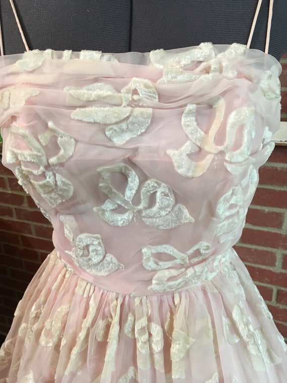 Vintage 1950’s Pastel Pink Flocked  Party Dress - image 5