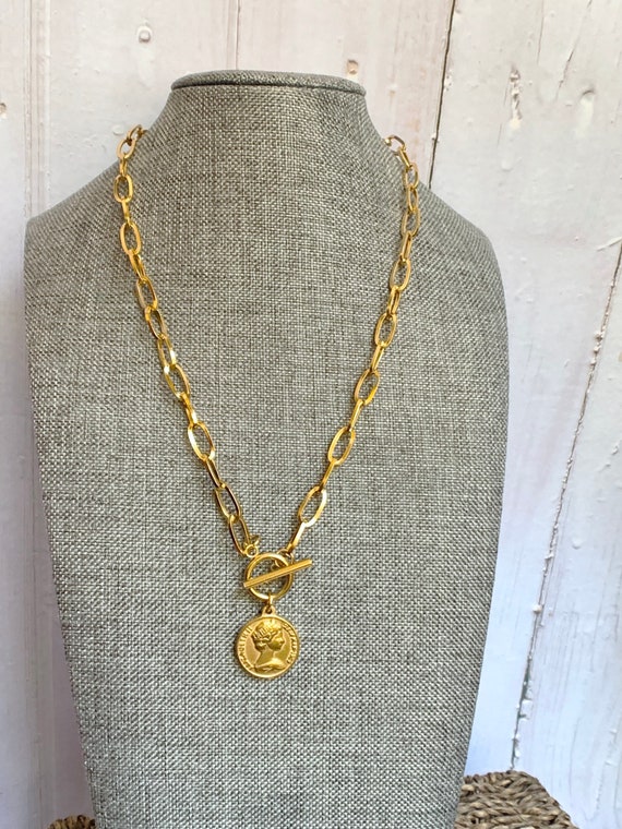 Trendy necklace 2020 deals