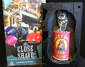 Wallace and Gromit: A Close Shave VHS sculpture