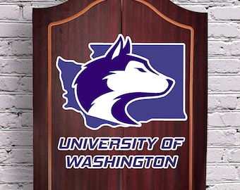 Tablero y diana de dardos con licencia oficial de la Universidad de Washington – Acabado en nogal – Decoración para sala de juegos