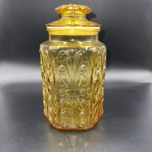 L E Smith Amber Atterbury Scroll Glass Canister Cookie Apothecary Jar 9&quot; 1970s