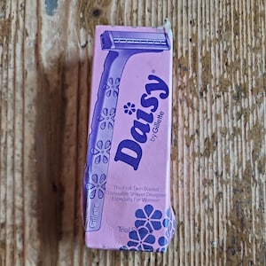 Vintage Gillette Daisy Womens Razor Shaver Disposable Pink Box Promo Trial