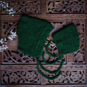 Hand knit baby bonnet | handknit bonnet | baby bonnet