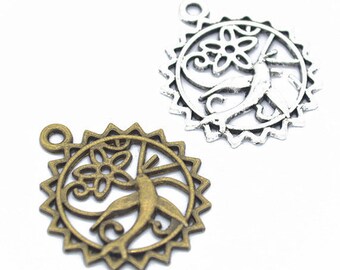 50pcs 28x25mm Antique Silver /Antique Bronze Flower Pendant Charms,Lovely Jewelry,Flower Necklace,DIY Supplies,Jewelry Making Findings,Q144