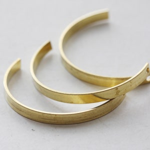 42x4mm Raw Brass Semicircle Pendant Charms - Curved Link /Bead Frame /Half Circle/ Open Circle-Geometry Stampings - Jewelry Supplies, H37