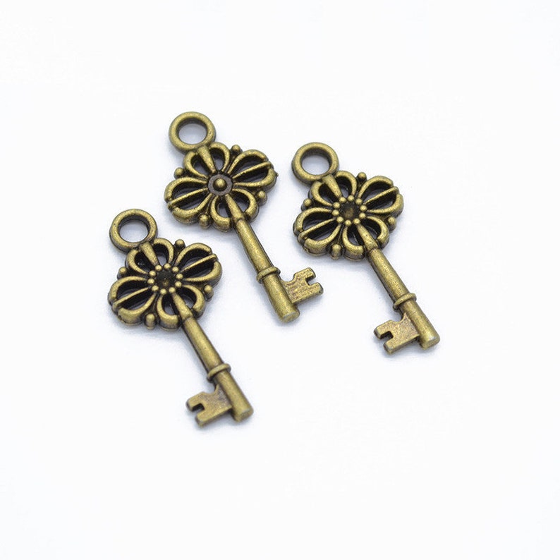 Key Necklace 150pcs 29x14mm Antique Silver Antique Bronze Key Pendant Charms DIY Supplies Jewelry Making Findings,O254 Lovely Jewelry